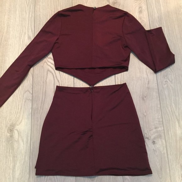Crop Top and Mini Skirt - 2 Piece Dress Size Small - Picture 4 of 5